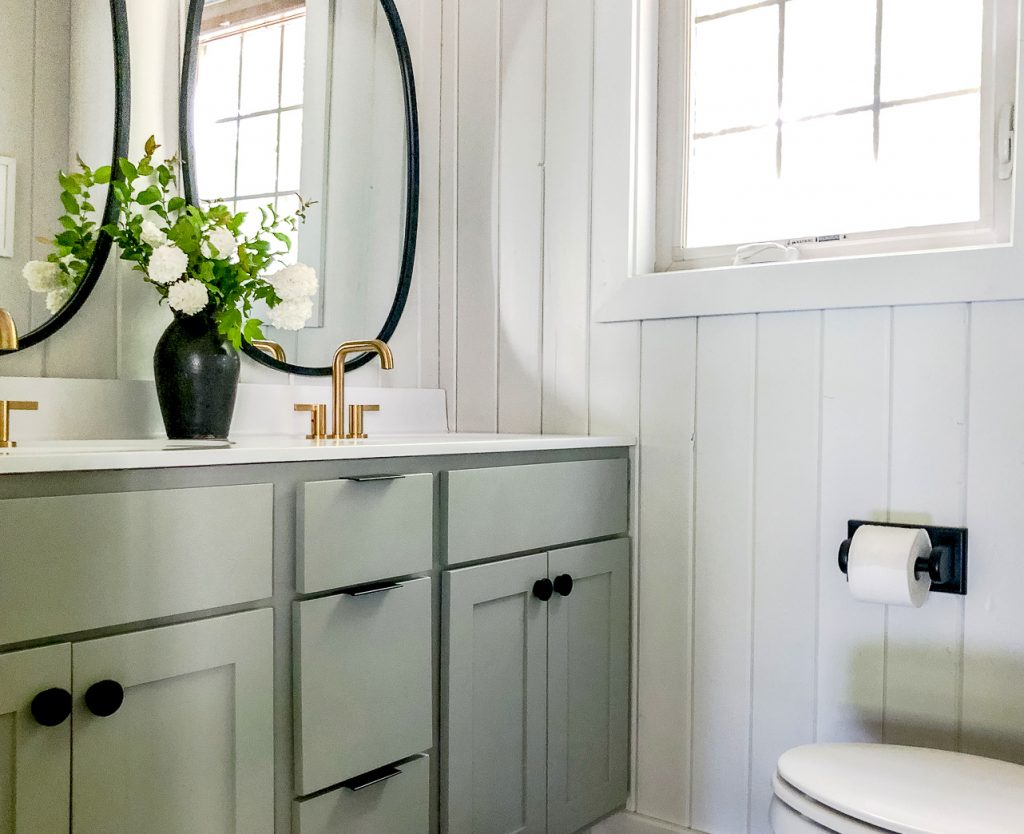 Bathroom Makeover Tips - Bathrooms
